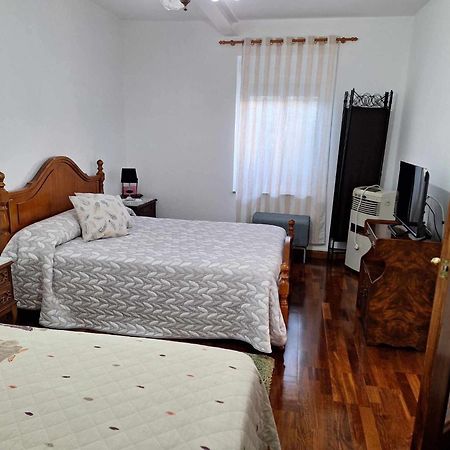 Casita Acogedora En El Centro Del Pueblo Villa Porrino Luaran gambar